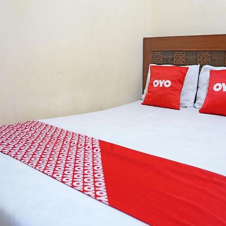 Oyo 91762 Green Home Stay Syariah Purwakarta Exterior photo