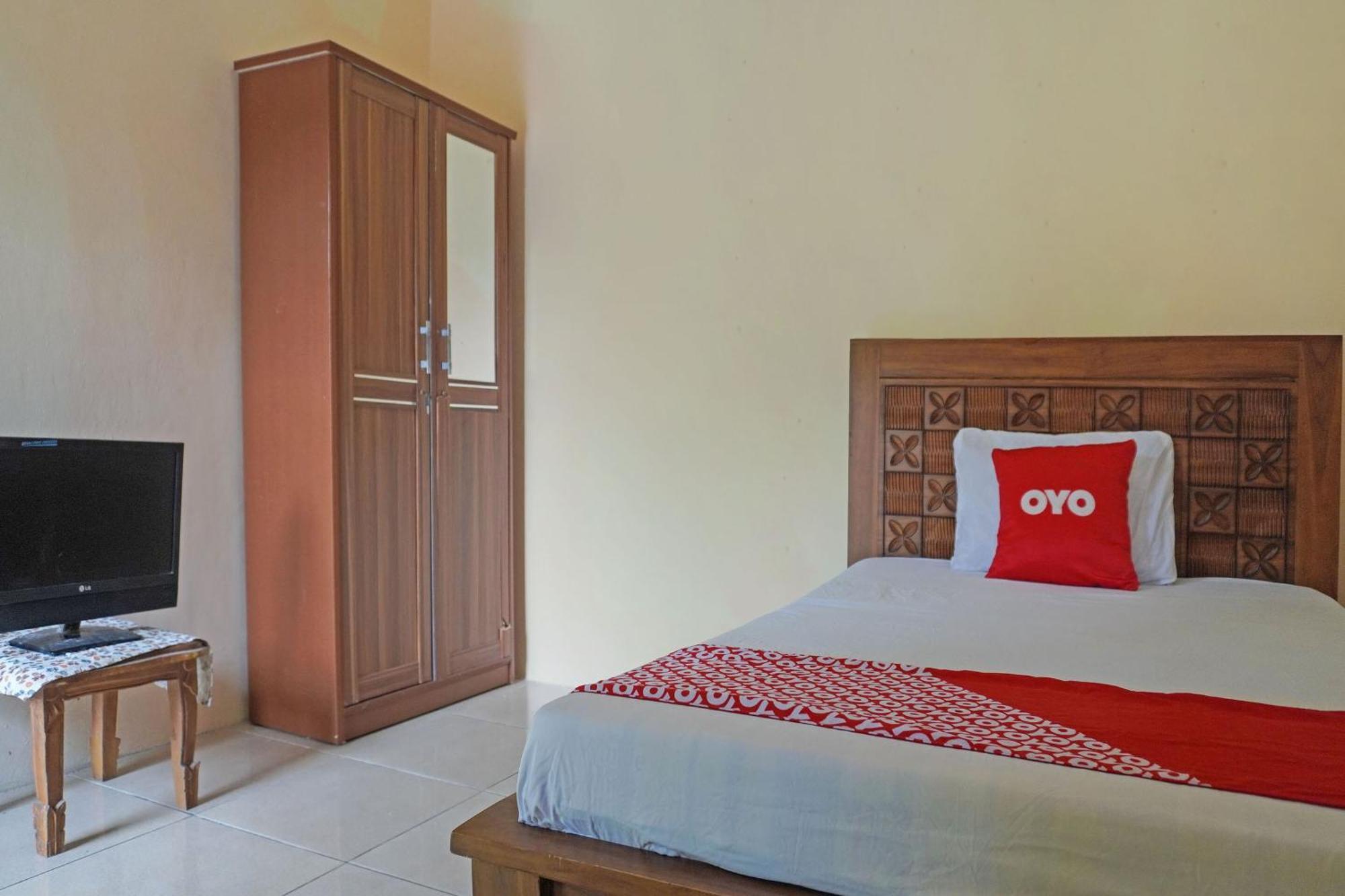 Oyo 91762 Green Home Stay Syariah Purwakarta Exterior photo