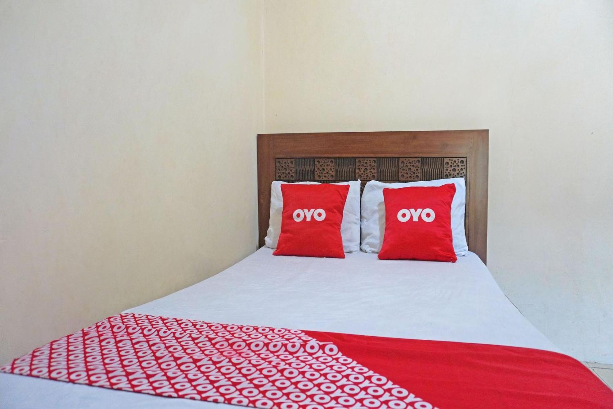 Oyo 91762 Green Home Stay Syariah Purwakarta Exterior photo